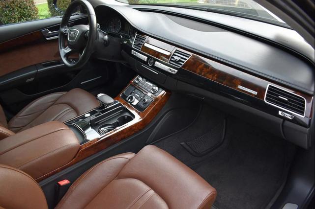 Photo of 2014 Black Audi A8