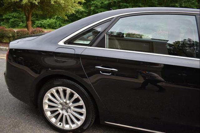 Photo of 2014 Black Audi A8
