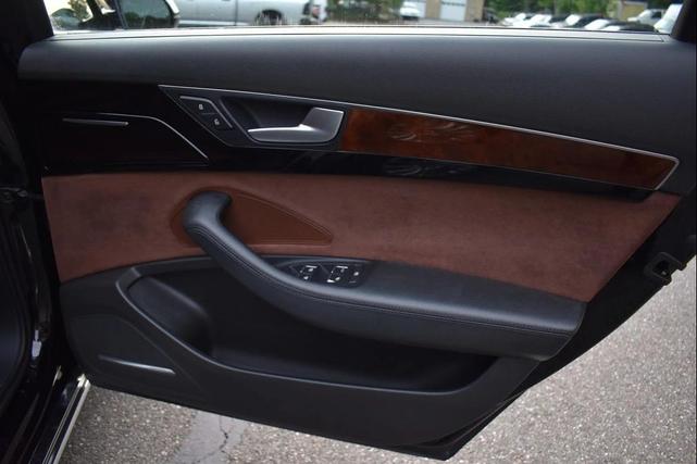 Photo of 2014 Black Audi A8