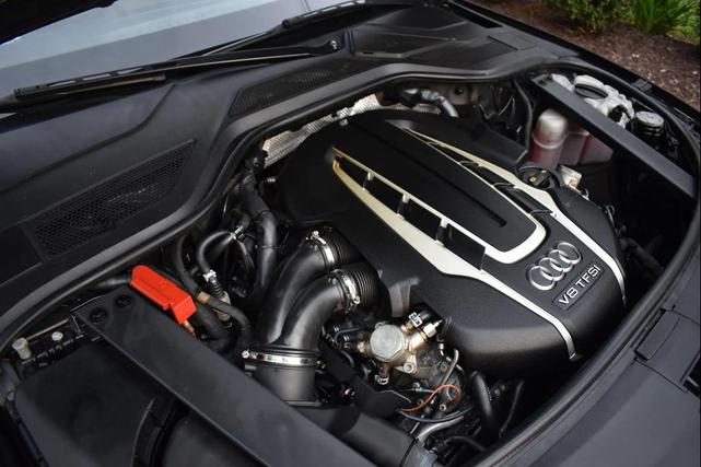 Photo of 2014 Black Audi A8