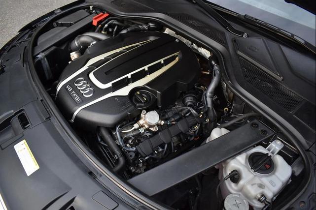 Photo of 2014 Black Audi A8