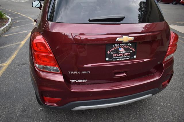 Photo of 2017 Burgunday Chevrolet Trax