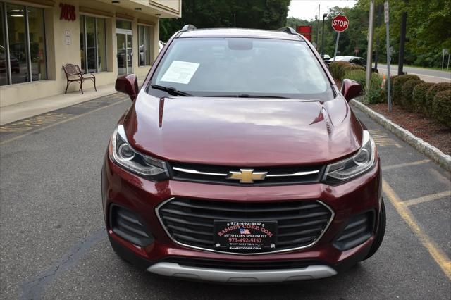 Photo of 2017 Burgunday Chevrolet Trax