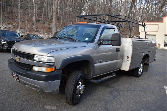 Photo of 2002 Beige Chevrolet Silverado 3500