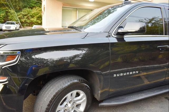 Photo of 2016 Black Chevrolet Suburban
