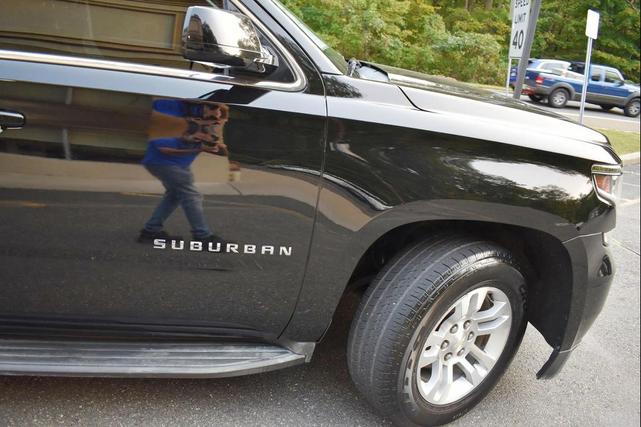 Photo of 2016 Black Chevrolet Suburban