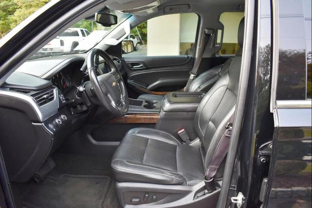 Photo of 2016 Black Chevrolet Suburban