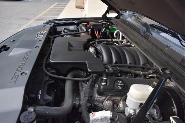 Photo of 2016 Black Chevrolet Suburban