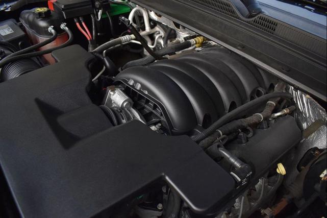 Photo of 2016 Black Chevrolet Suburban