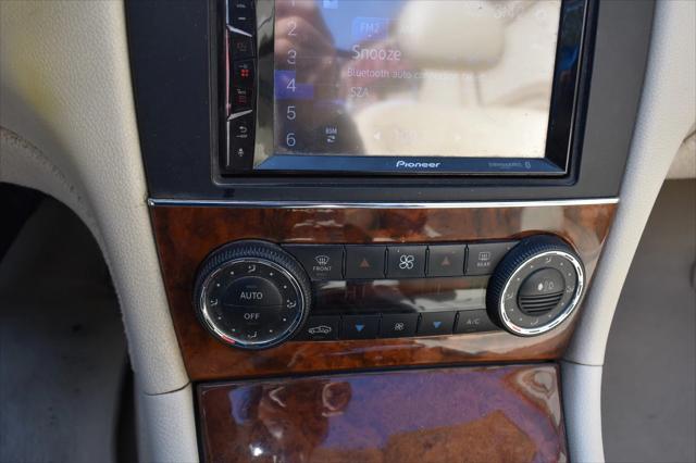 Photo of 2009 Beige Mercedes-Benz CLK-Class
