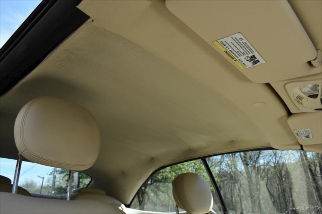 Photo of 2009 Beige Mercedes-Benz CLK-Class