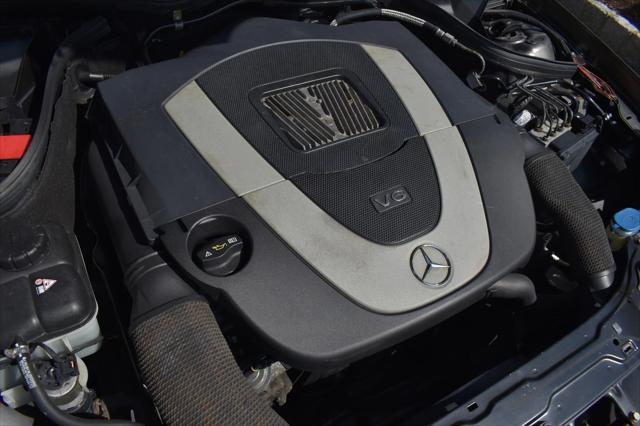 Photo of 2009 Beige Mercedes-Benz CLK-Class