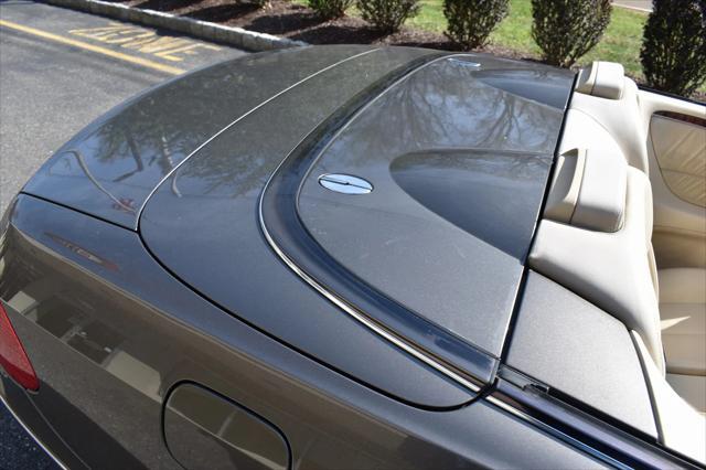 Photo of 2009 Beige Mercedes-Benz CLK-Class