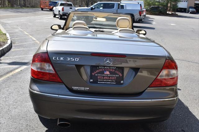 Photo of 2009 Beige Mercedes-Benz CLK-Class