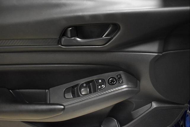 Photo of 2023 Deep Blue Pearl Nissan Altima