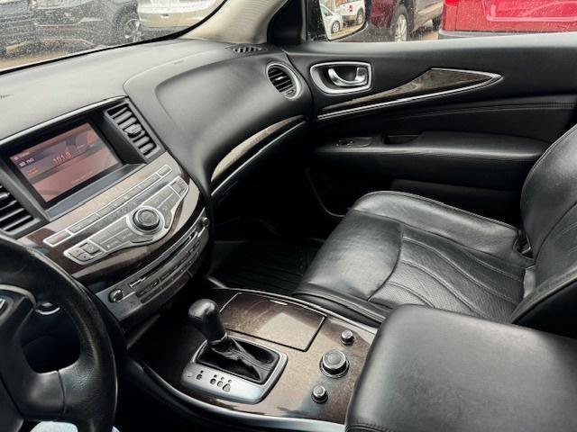 Photo of 2013 Liquid Platinum Metallic INFINITI JX35