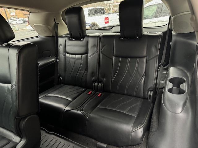 Photo of 2013 Liquid Platinum Metallic INFINITI JX35