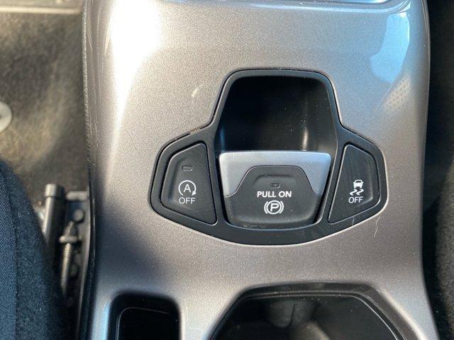 Photo of 2022 Sting Gray Clearcoat Jeep Renegade