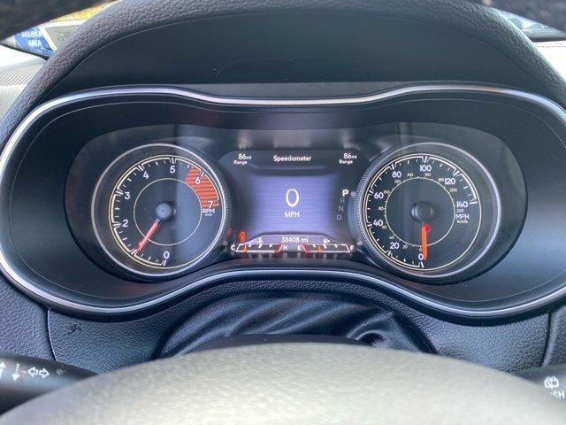 Photo of 2019 Diamond Black Jeep Cherokee