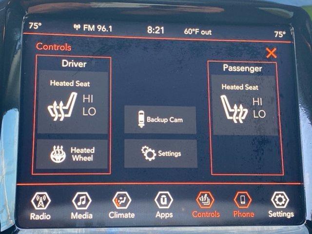 Photo of 2019 Diamond Black Jeep Cherokee