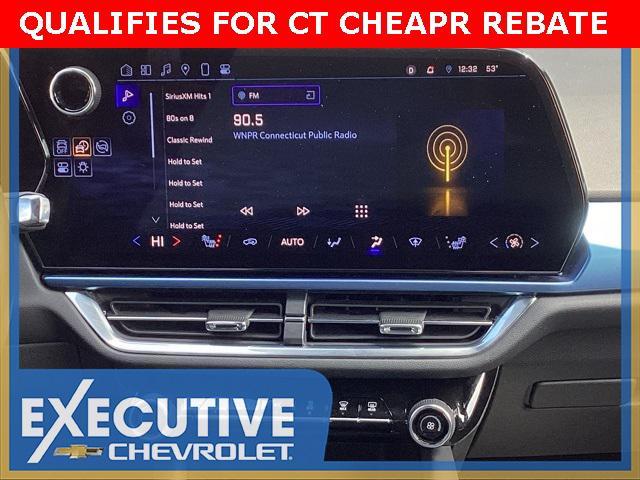 Photo of 2024 Summit White Chevrolet Equinox EV