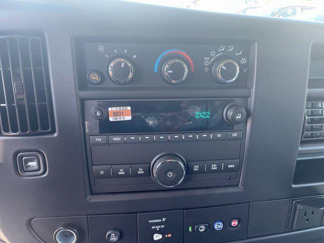 Photo of 2025 Summit White Chevrolet Express 3500