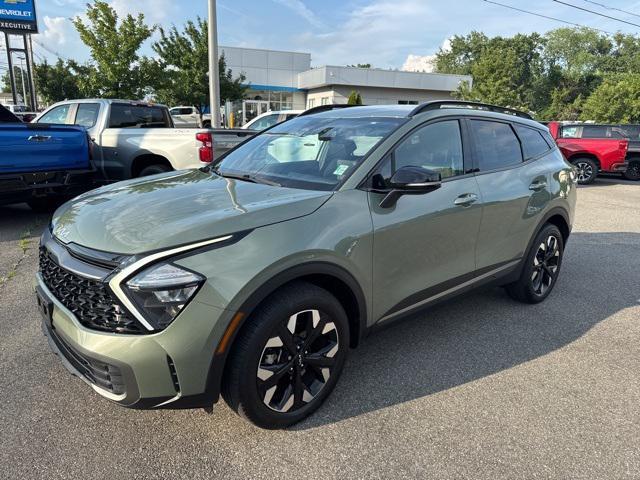 Photo of 2023 Jungle Green Kia Sportage