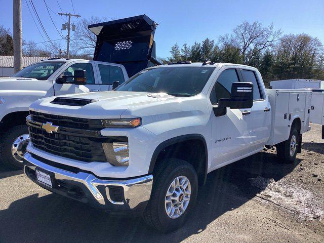 Photo of 2025 Summit White Chevrolet Silverado 2500