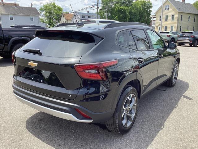 Photo of 2025 Mosaic Black Metallic Chevrolet Trax