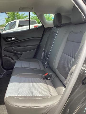 Photo of 2025 Mosaic Black Metallic Chevrolet Trax