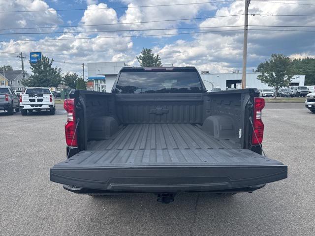 Photo of 2022 Black Chevrolet Silverado 1500