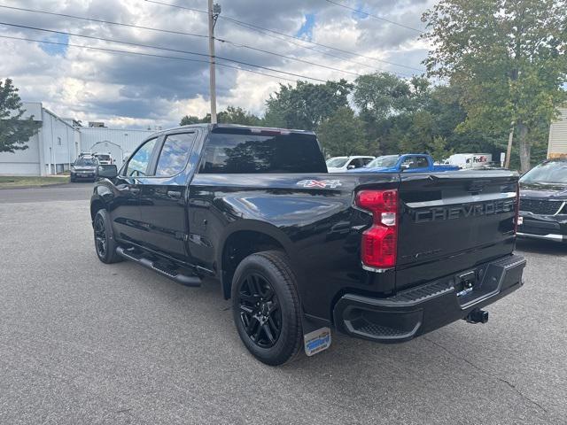 Photo of 2022 Black Chevrolet Silverado 1500