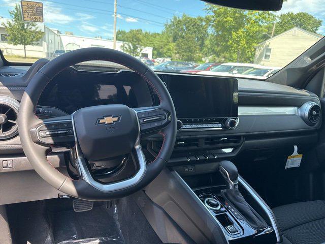 Photo of 2025 Black Chevrolet Colorado