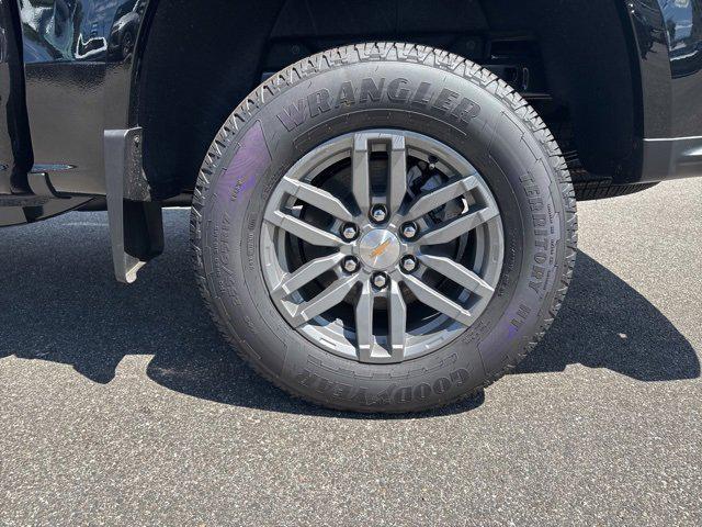Photo of 2025 Black Chevrolet Colorado