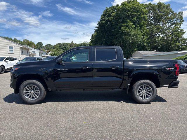 Photo of 2025 Black Chevrolet Colorado