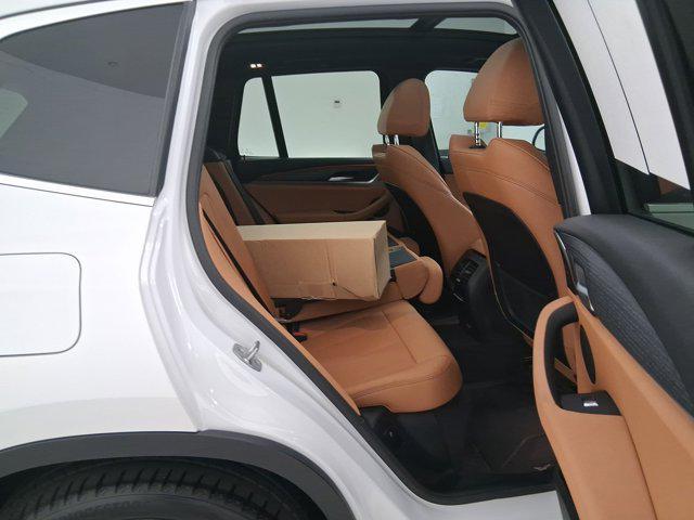 Photo of 2023 Mineral White Metallic BMW X3