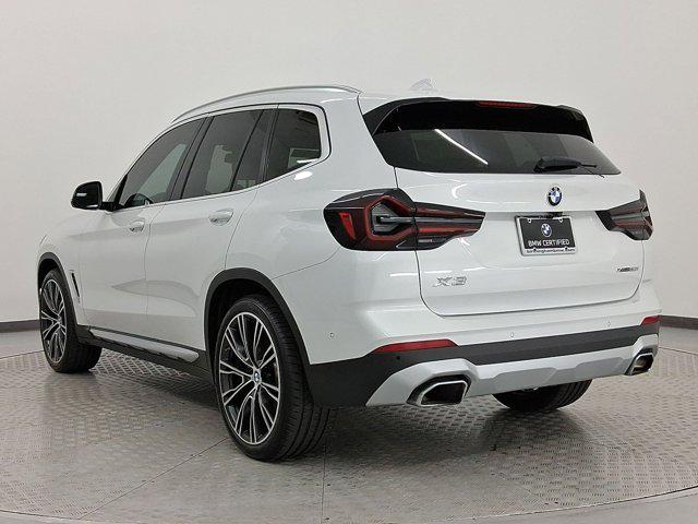 Photo of 2023 Mineral White Metallic BMW X3