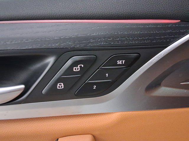 Photo of 2023 Mineral White Metallic BMW X3