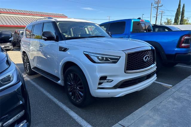 Photo of 2023 Moonstone White INFINITI QX80