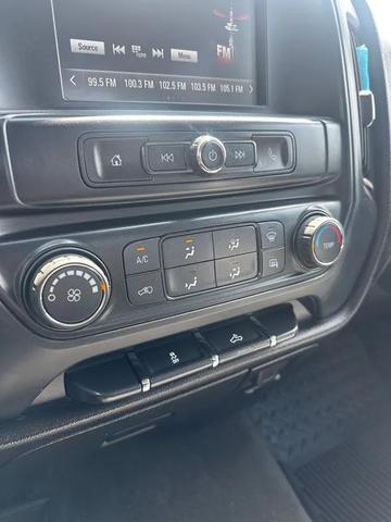 Photo of 2017 Summit White GMC Sierra 1500