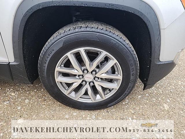 Photo of 2017 Quicksilver Metallic GMC Acadia