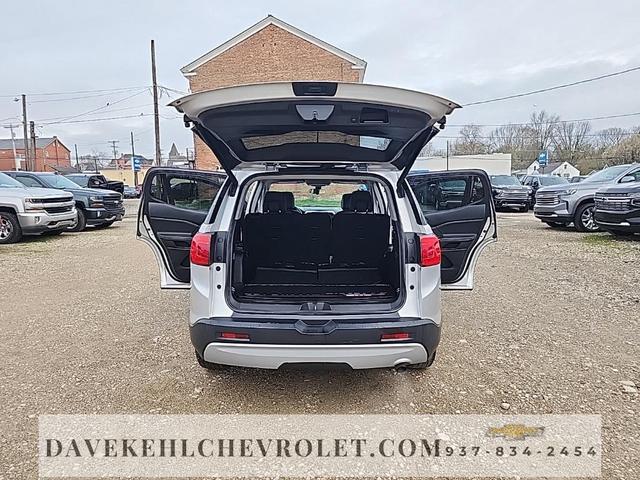 Photo of 2017 Quicksilver Metallic GMC Acadia