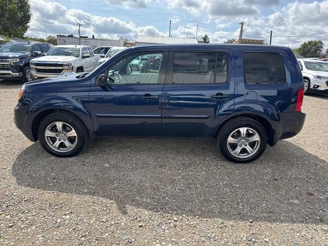 Photo of 2013 Obsidian Blue Pearl Honda Pilot