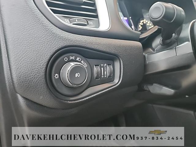 Photo of 2020 Granite Crystal Metallic Clearcoat Jeep Renegade