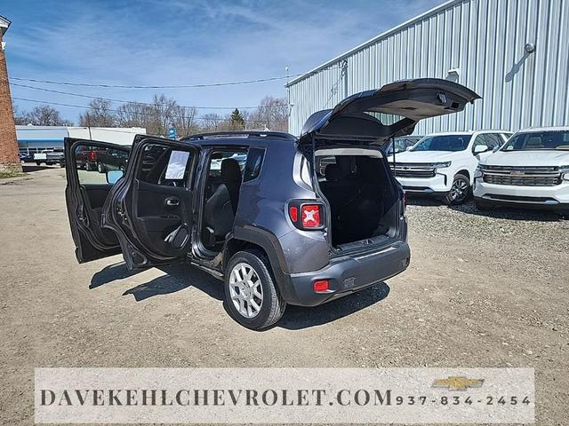 Photo of 2020 Granite Crystal Metallic Clearcoat Jeep Renegade