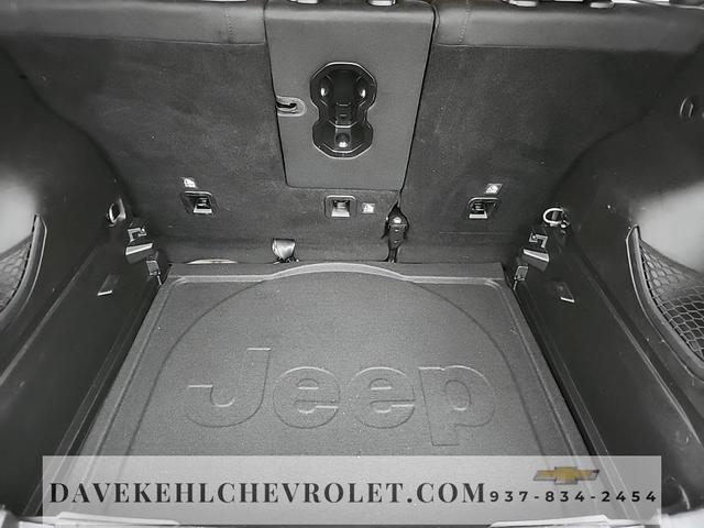 Photo of 2020 Granite Crystal Metallic Clearcoat Jeep Renegade