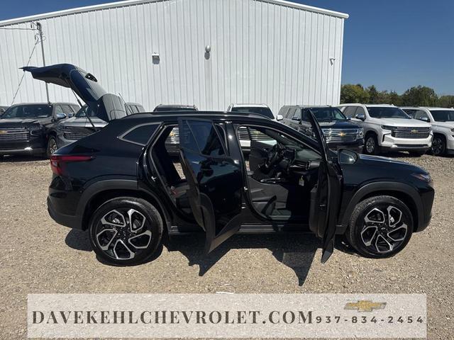 Photo of 2025 Mosaic Black Metallic Chevrolet Trax