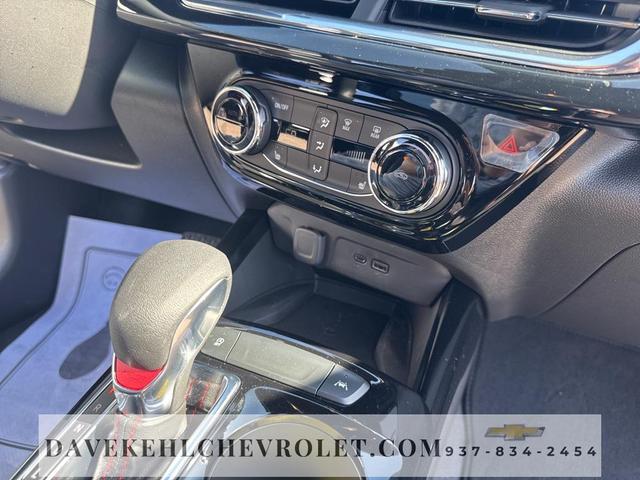Photo of 2025 Mosaic Black Metallic Chevrolet Trax