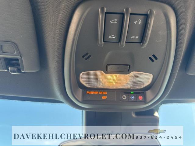 Photo of 2025 Mosaic Black Metallic Chevrolet Trax