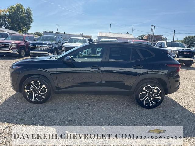 Photo of 2025 Mosaic Black Metallic Chevrolet Trax